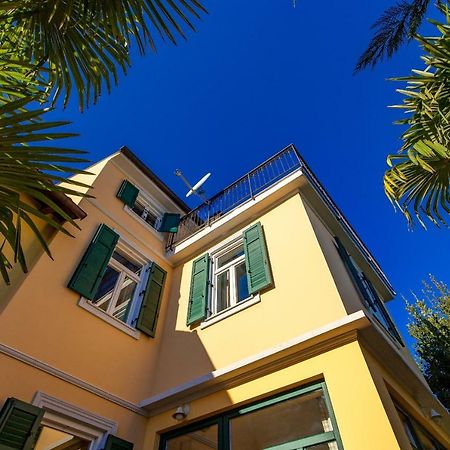 Villa Vilma Opatija Exteriör bild