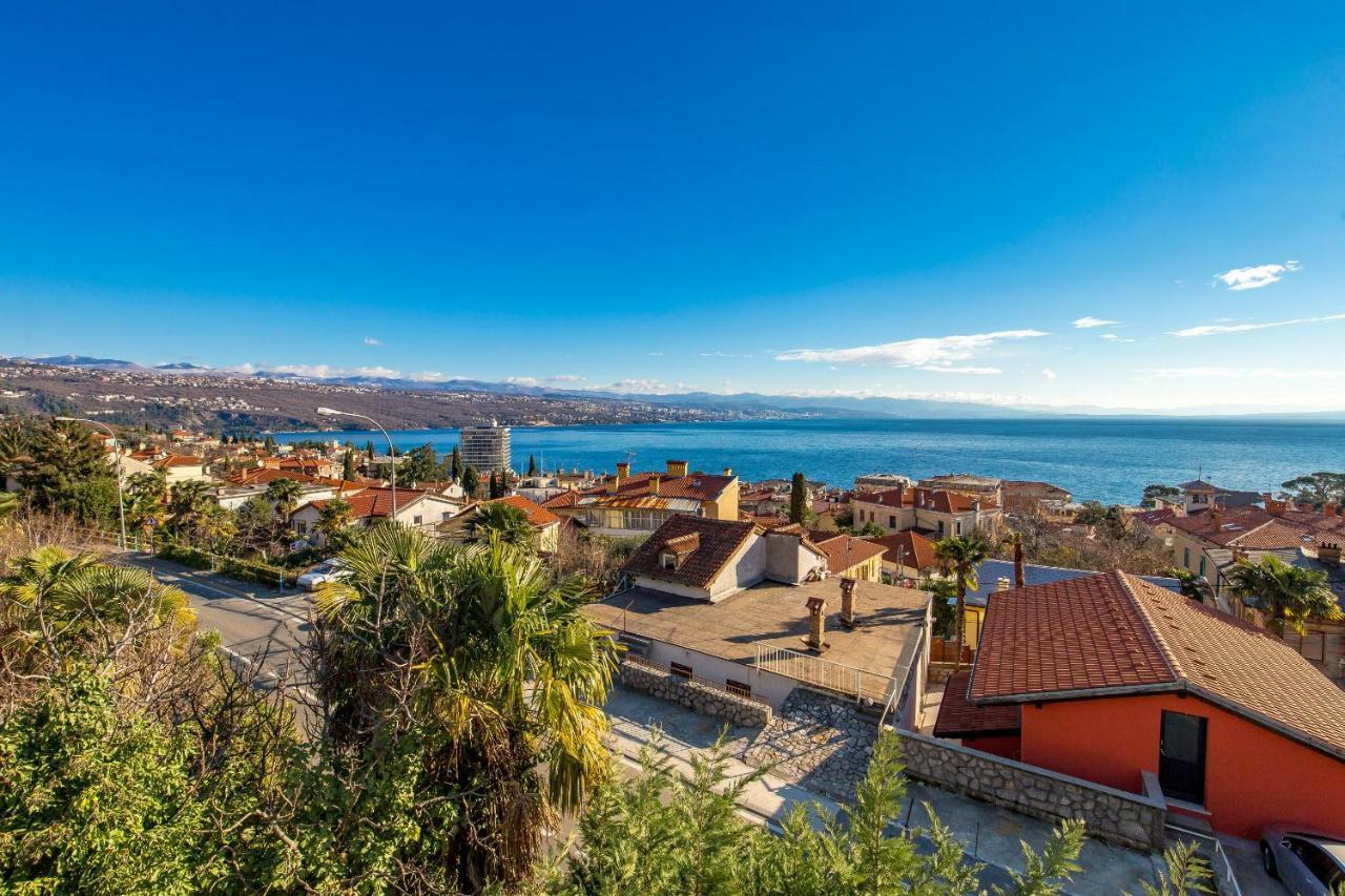 Villa Vilma Opatija Exteriör bild