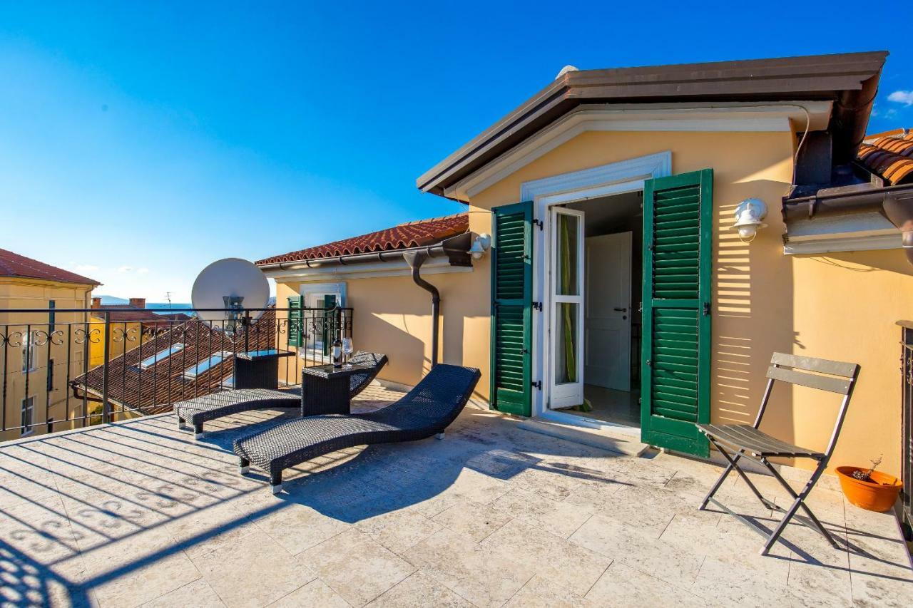 Villa Vilma Opatija Exteriör bild