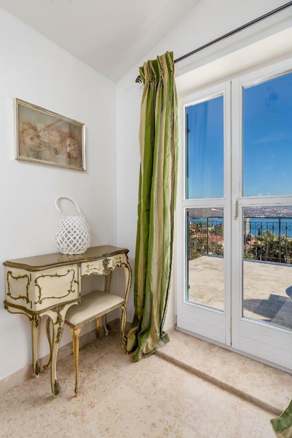 Villa Vilma Opatija Exteriör bild